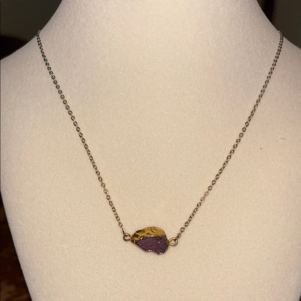 Gold and garnet Stone Necklace